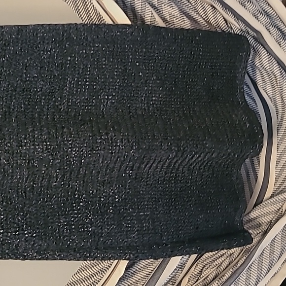 Elegant Black Open Wax Knit Dress - Picture 5 of 5